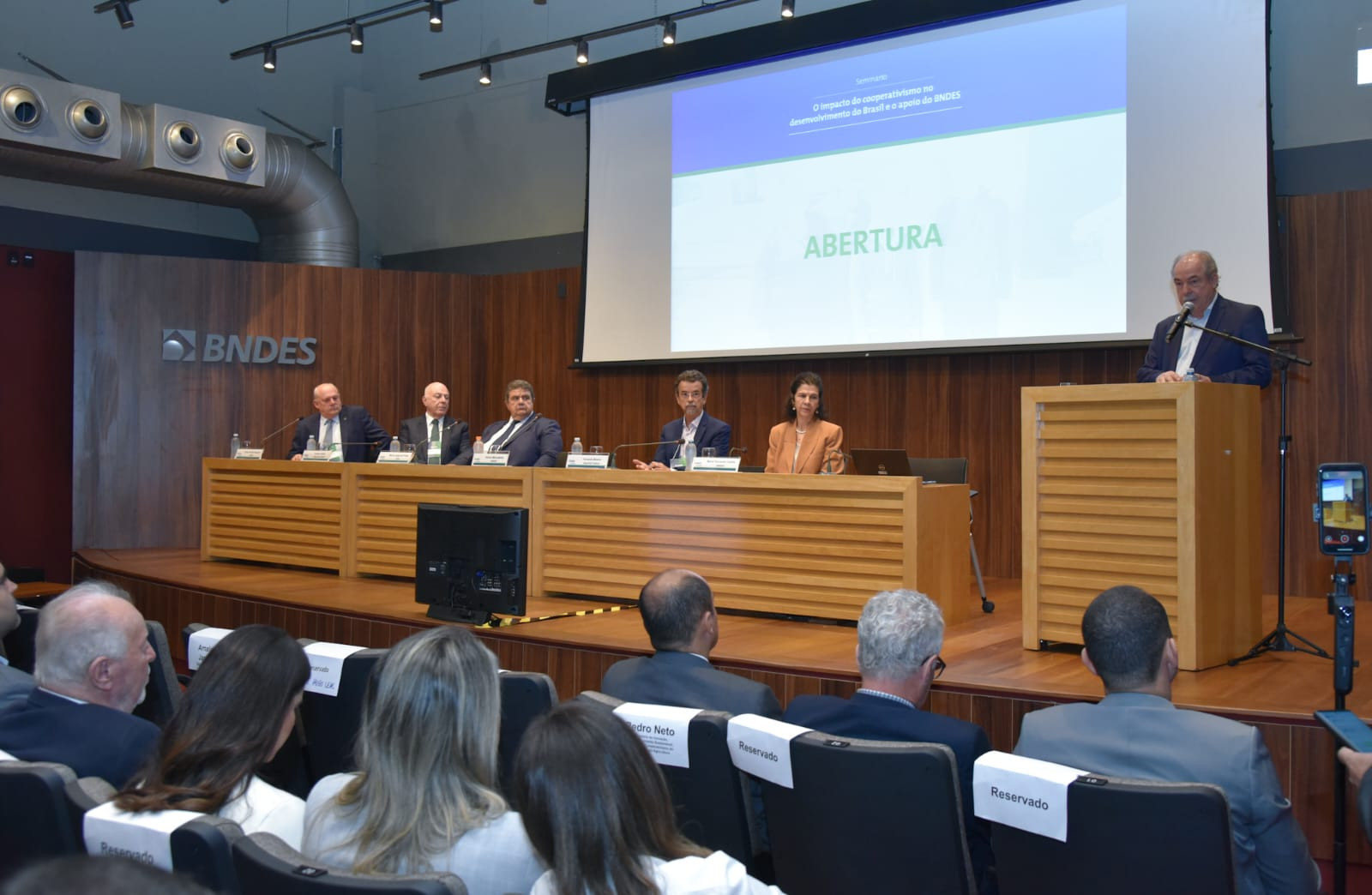 Sistema OCB e BNDES firmam novo acordo de cooperação
