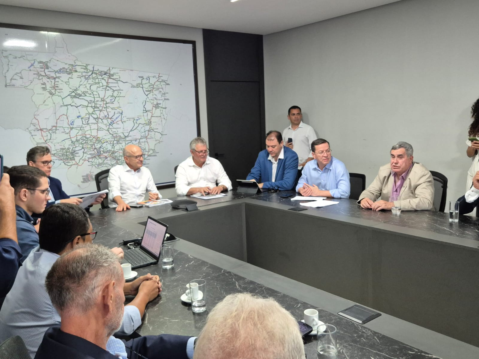 Sistema OCB/MT participa de articulação em defesa do setor lácteo de Mato Grosso