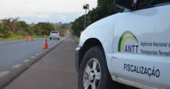 ANTT suspende fiscalização de peso