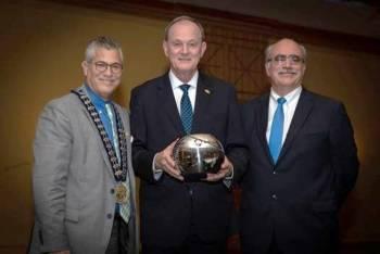 Sicredi recebe prêmio internacional